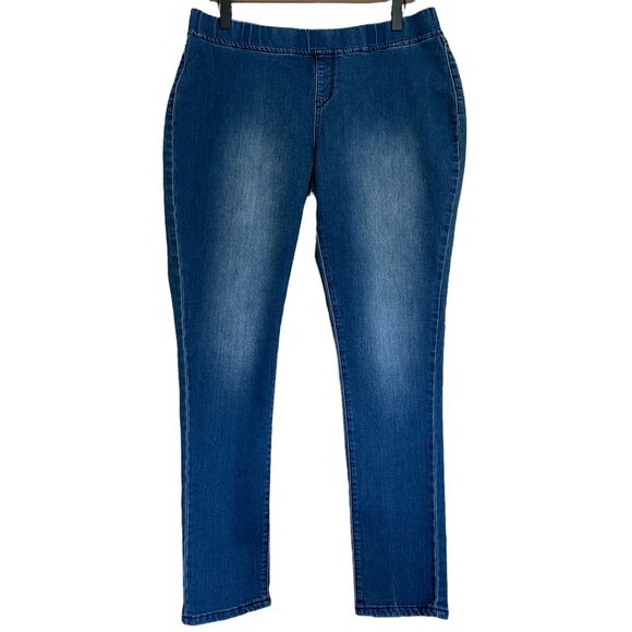 Suzanne Betro Denim Pull On Straight Leg Jean Medium Wash Size 12 - Picture 1 of 6